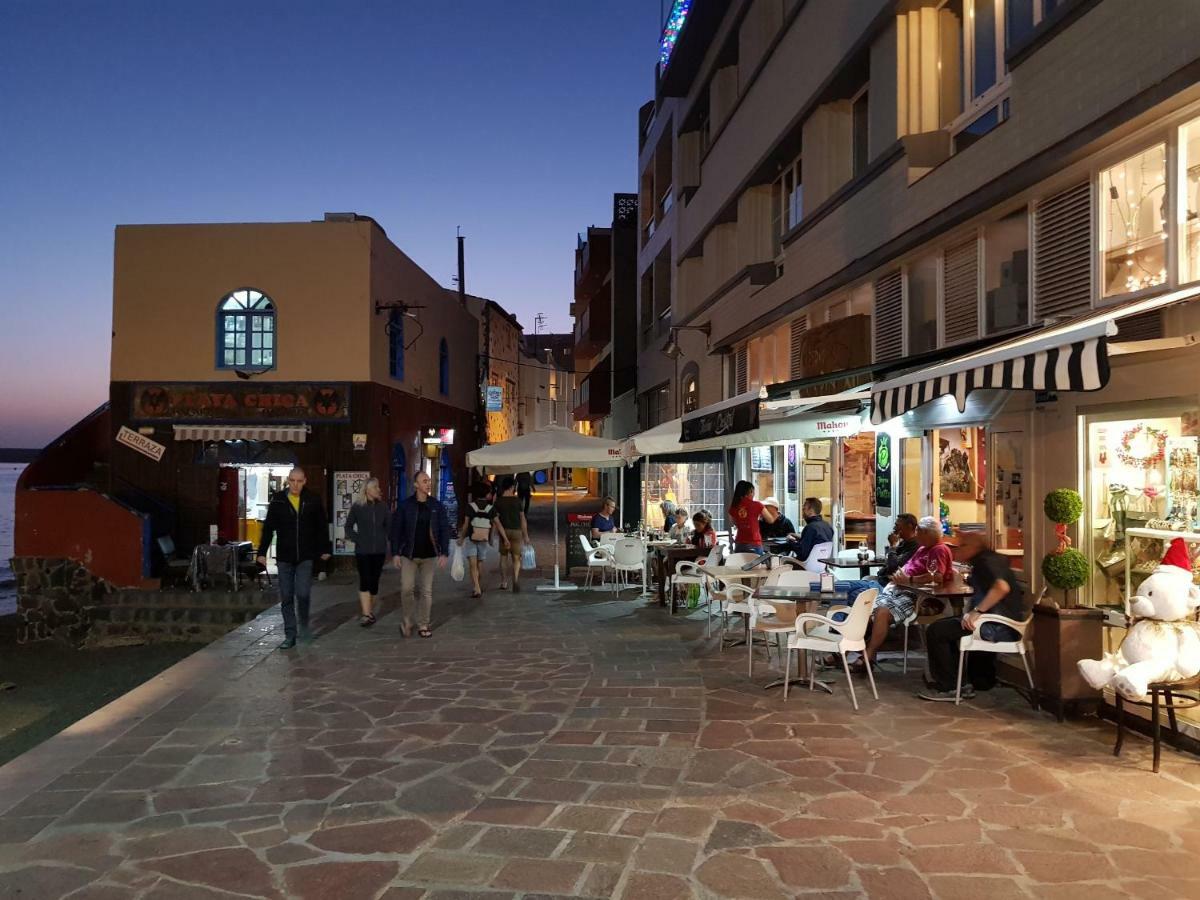 Alquilaencanarias El Medano Mirazul Plaza Roja Exterior foto